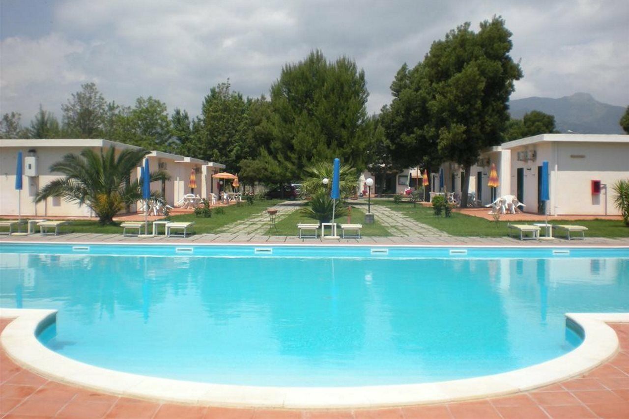 Villaggio Artemide Giardini Naxos Exterior photo